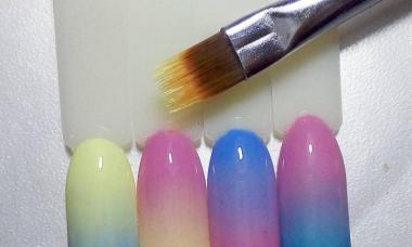 DIY gradient on nails with gel polish: manicure ideas