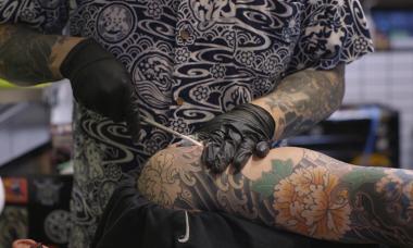 Drakono tatuiruotė – mitai, legendos ir drakonų galia ant jūsų kūno Vyriška drakono tatuiruotė – drakono tatuiruotės vyrams